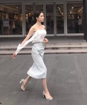 吃瓜街拍网红视频,揭秘吃瓜群众的娱乐盛宴