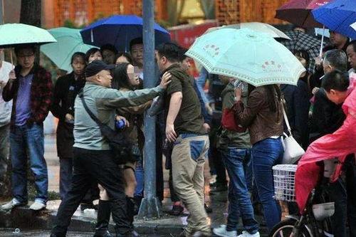 厦门的吃瓜群众事件视频,一场网络舆论的风暴与反思