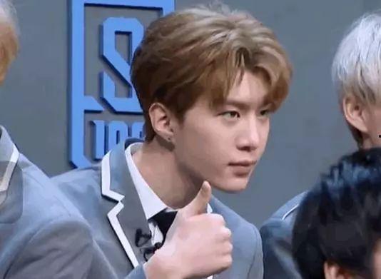 范丞丞吃大瓜视频,揭秘娱乐圈幕后真相